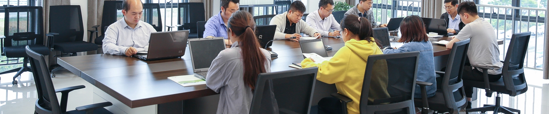 Хотите получить более подробную информацию о животноводческом оборудовании?